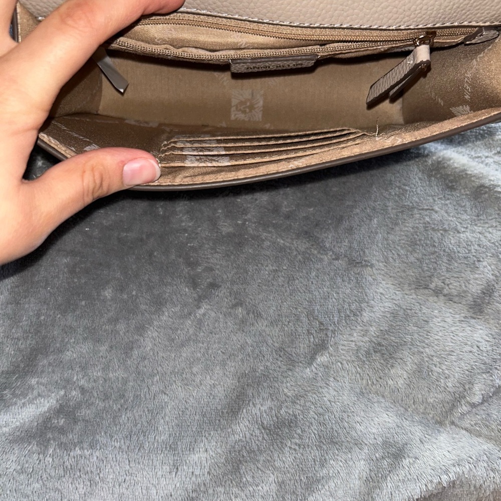 Anne Klein Tan and Cream Crossbody Bag with Geometric Pattern - Picture 8 of 8